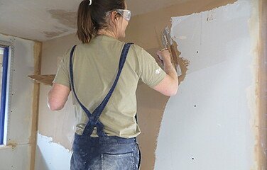 Plastering image Female  